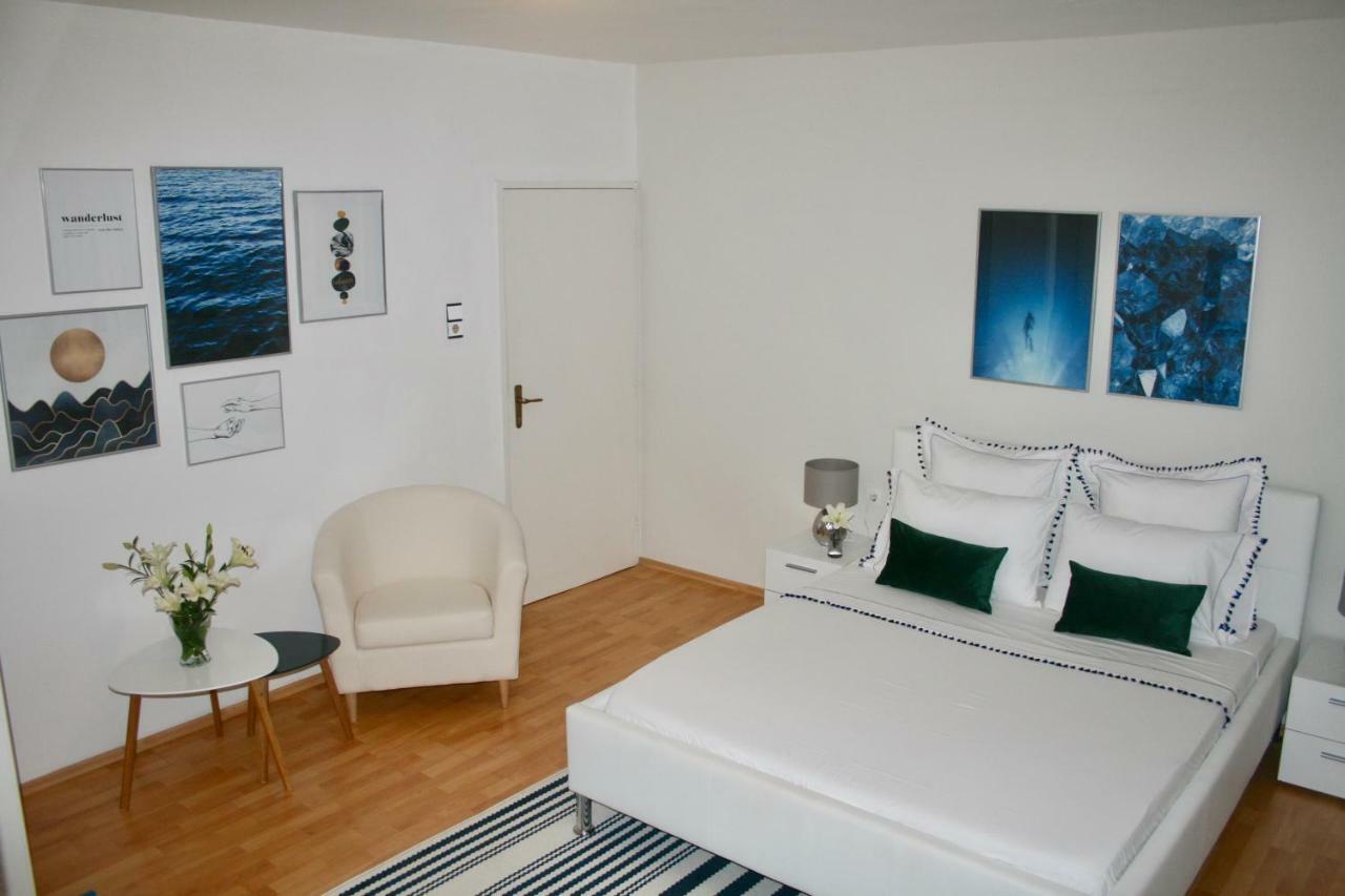 Villa Marinesa フヴァル エクステリア 写真