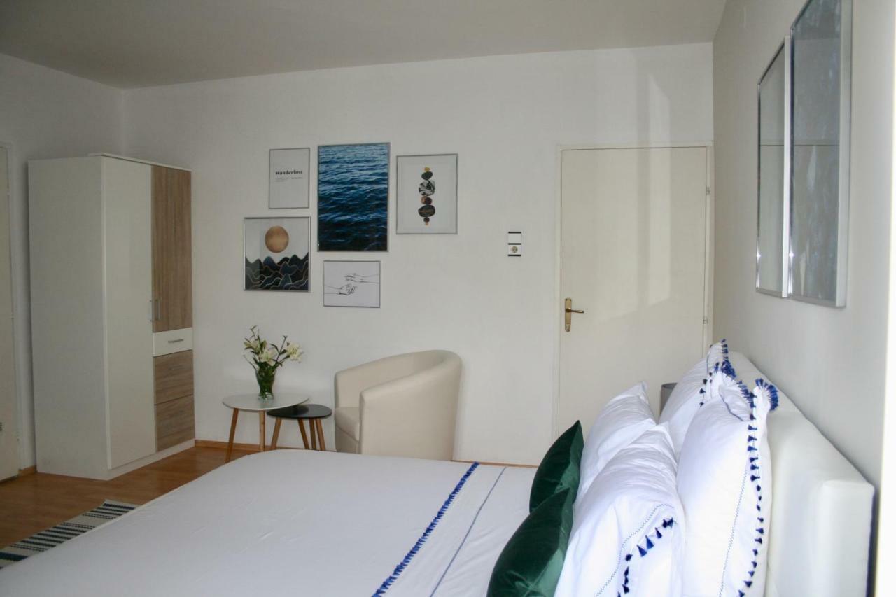 Villa Marinesa フヴァル エクステリア 写真